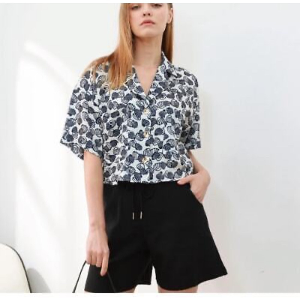 Zara Shell Blouse CropTop Button Down Short Sleeve Shell Print White Blue‎ Large
